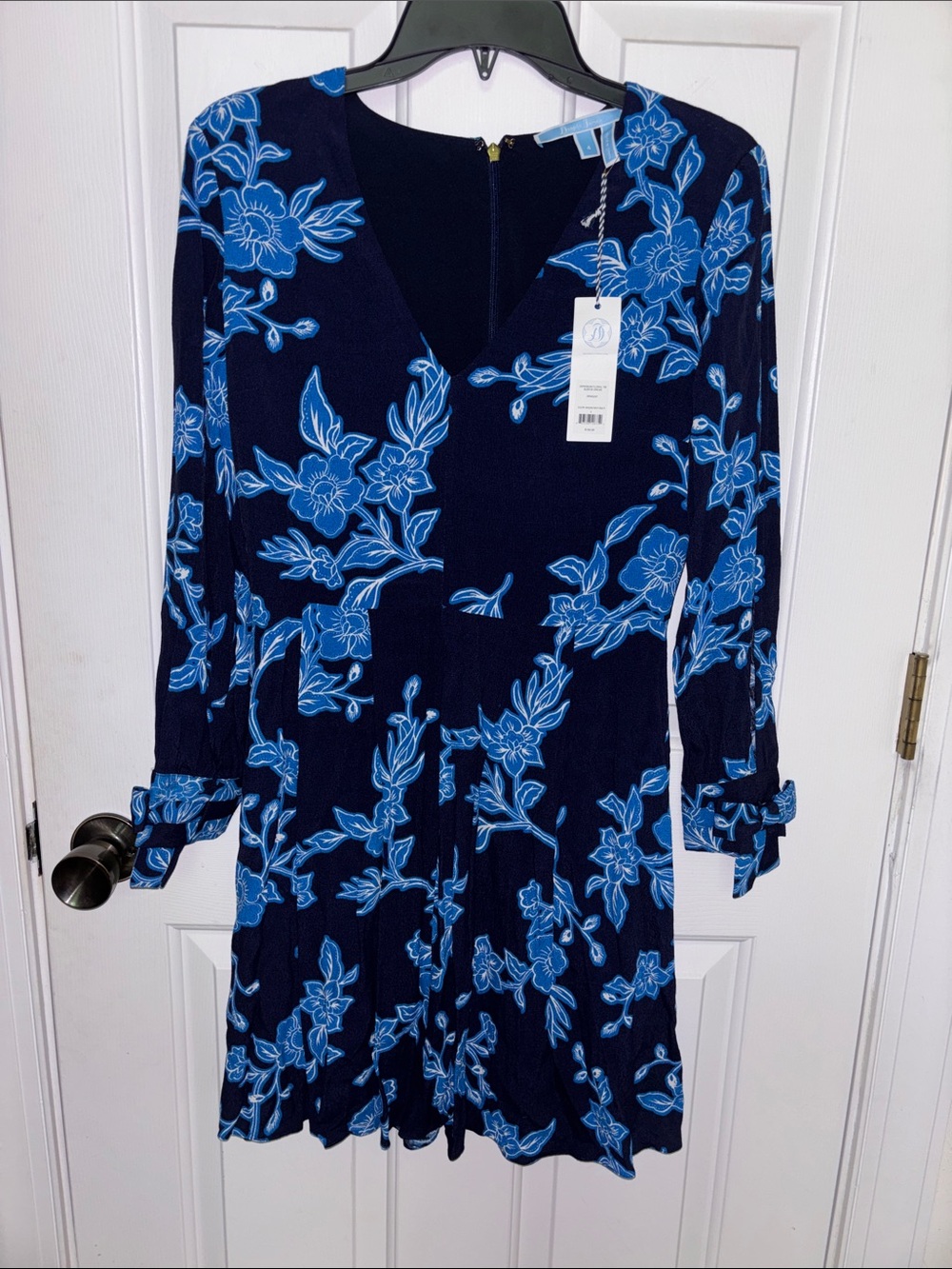 NWT Draper James Navy Dress with Bright Blue Floral Print size 4
